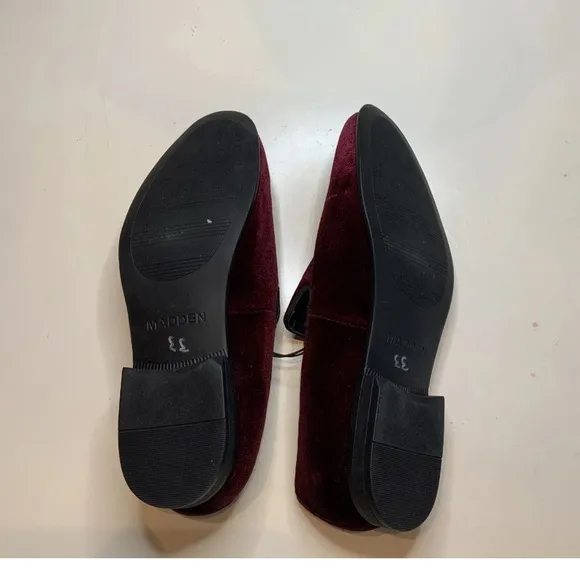 Steve Madden men’s loafers, size 9.5 -7.5 Burgundy Velvet Loafers