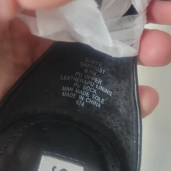 Steve Madden Women Size 9.5 Black Shaye Heeled Sandal