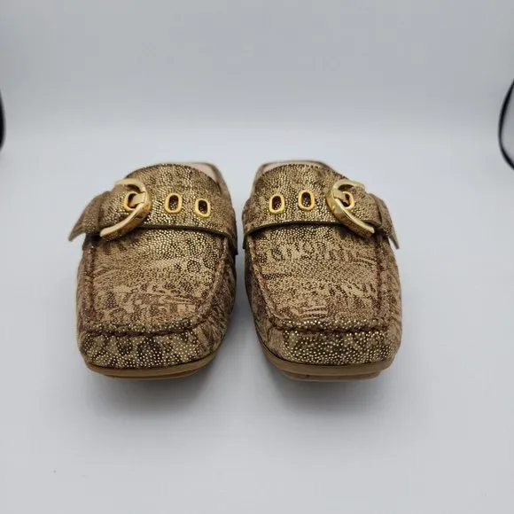 Stuart Weitzman Beltmule Suede Tan/Gold Nairobi Patch Shoes Slides $395 Spain