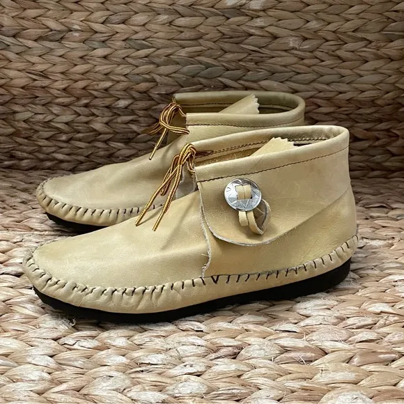 Taos‎ Moccasins Leather Made