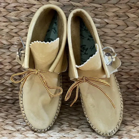 Taos‎ Moccasins Leather Made