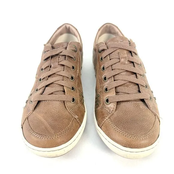Taos Shoes Womens 7 Brown Freedom Sneakers Leather Low Top Lace-Up Comfort Studs