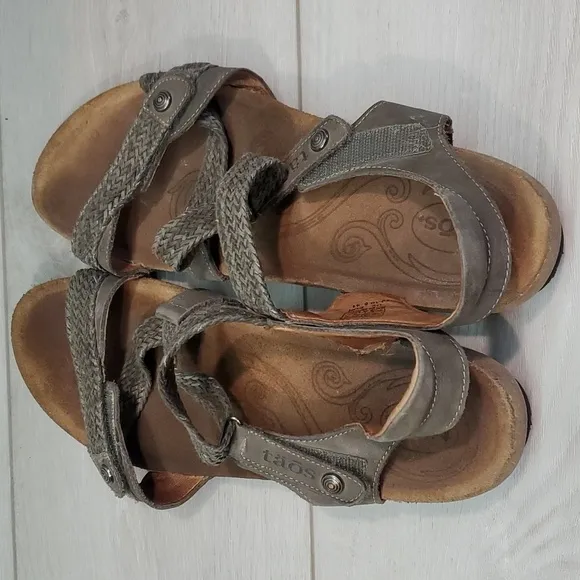 Taos Womens Comfort Leather Wedge Sandals shoes sz 10-10.5