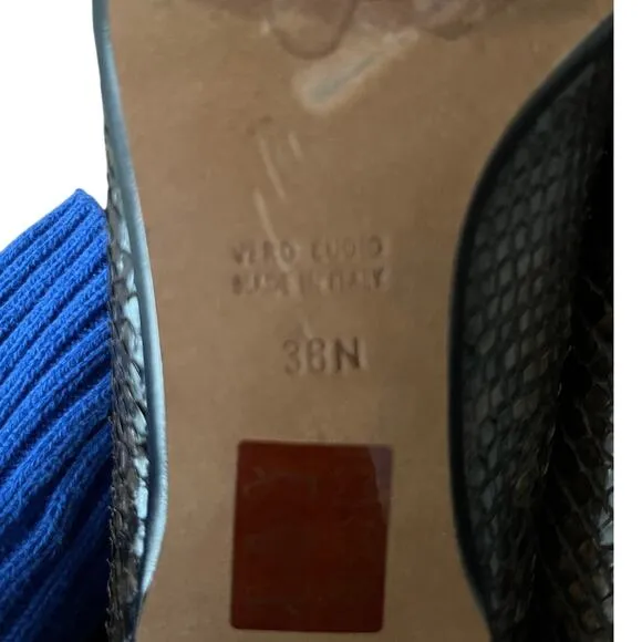 Taryn Rose Women 38N Heels Brown Snakeskin Block Heel Square Toe Comfort