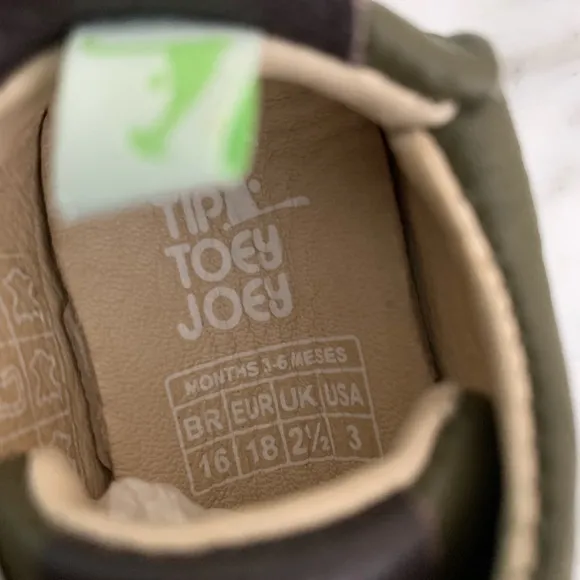 Tip Toey Joey Leather Baby Size 3 Shoes NWT