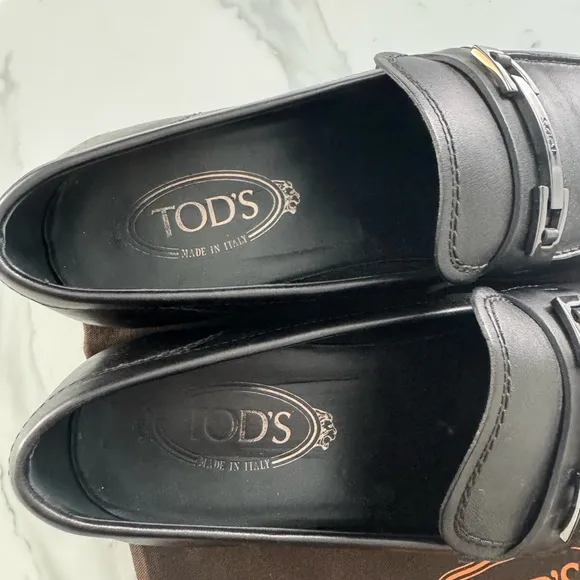 TOD'S Black Leather Loafers for Men