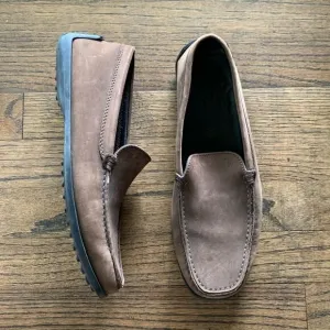 Tod’s brown leather driving shoes pebble rubber sole men’s size 8