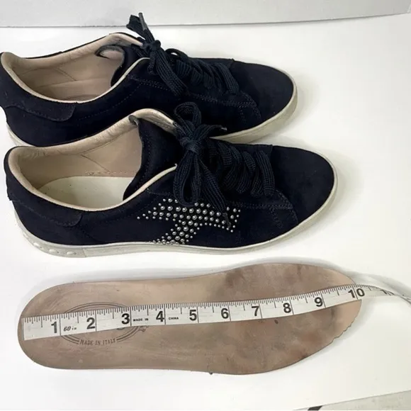 TOD’S Cassetta Leggera Suede Leather Sneakers Navy Blue Lace Up Size 9