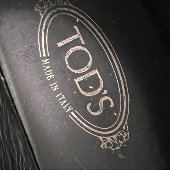 Tod's Gommino Driving Shoe Men's Size 7.5 Penny Loafer Black Leather