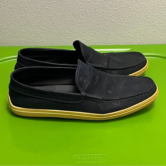 Tod's Gommino Driving Shoe Men's Size 7.5 Penny Loafer Black Leather