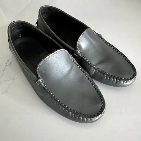 TODs Gommino Driving Shoes Women's‎ 35 (5) Pewter Gray Metallic Moccasins