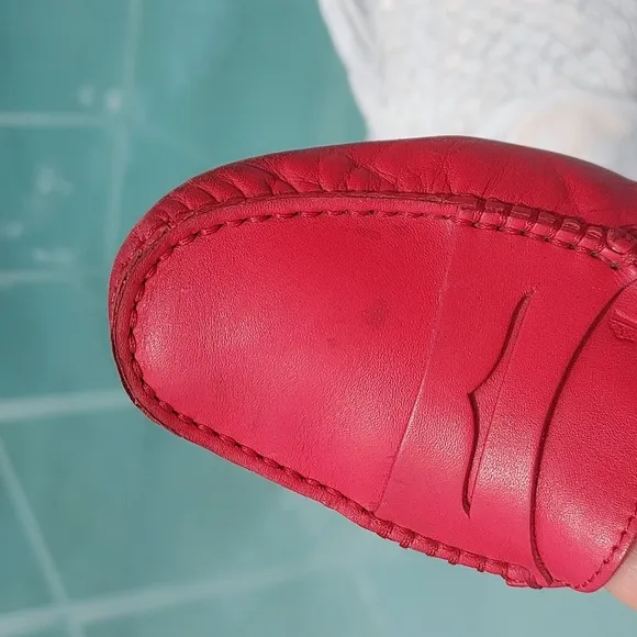 TOD'S Red leather soft big girls loafers 34.5 4.5 US