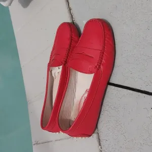 TOD'S Red leather soft big girls loafers 34.5 4.5 US