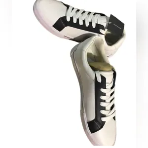 Tommy Hilfiger men’s sneakers shoes size 11 NWT