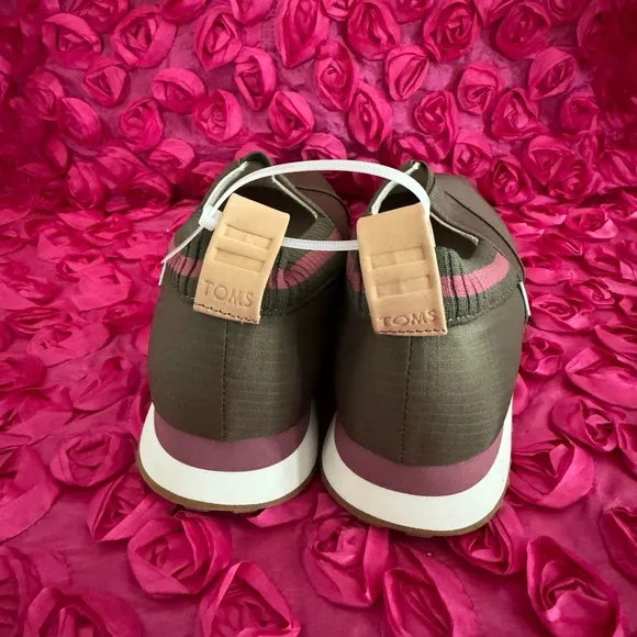 Toms - Alpargata Resident 2.0 Sneaker - Women's