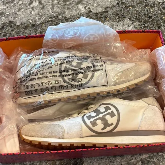 Tory Burch Annie Nylon runner sneaker ivory/suede tan w/box Sz 6.5 79262 EUC