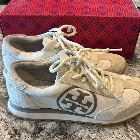 Tory Burch Annie Nylon runner sneaker ivory/suede tan w/box Sz 6.5 79262 EUC