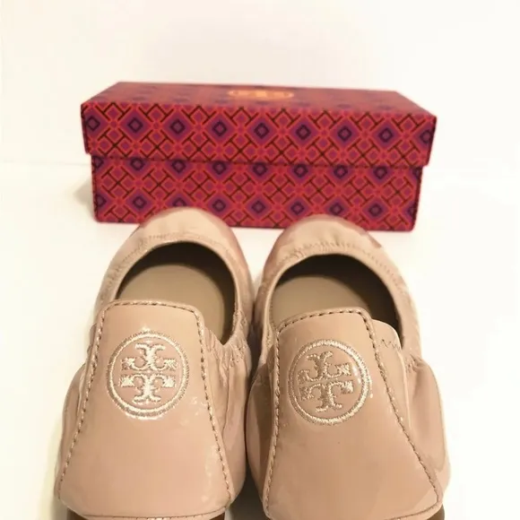 Tory Burch Eddie Patent Ballet Soft Naplak Flats Shoes Goan Sand Pink 8.5