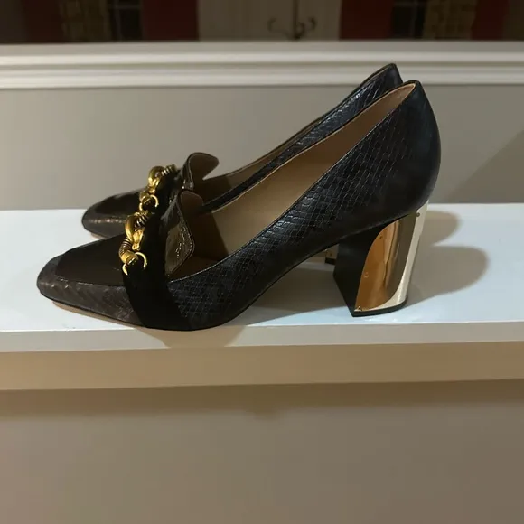 Tory Burch Jessa Size 10.5 Black Gold Mirror Block Heels Mint Condition Python