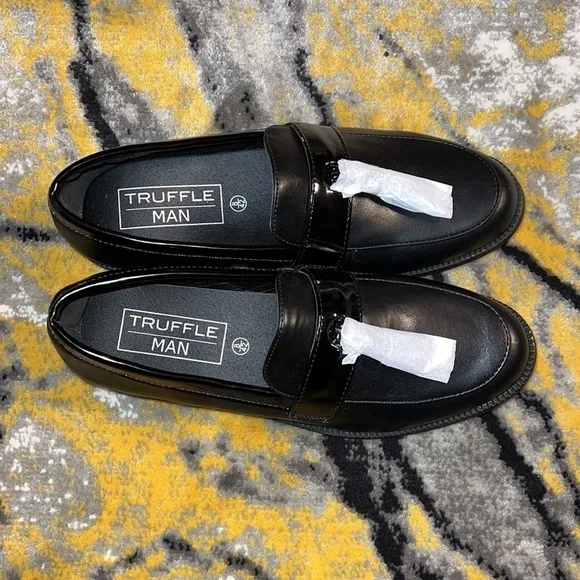 Truffle Man Shoes | Patent Leather Tassel Loafers Size 8 brand new