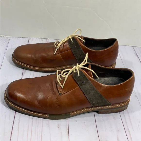 Tsubo brown leather lace up shoes