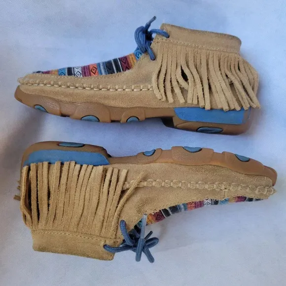 Twisted X Chukka Driving Lace-up Moccasin, Youth Size 3, Western Serape Leather