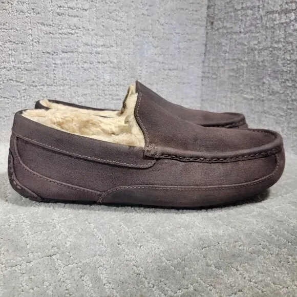 Ugg Ascot Men's Size 11EEE US Brown Suede Slip On Wool Shearling Shoes 1103889
