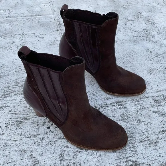 ugg australia Women Boots Brown Leather Shoes Real Fur Sole Bed Size 8.5US