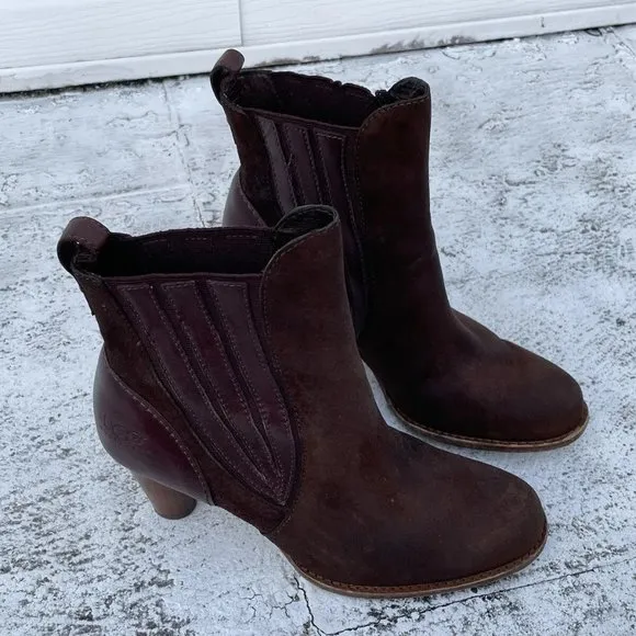 ugg australia Women Boots Brown Leather Shoes Real Fur Sole Bed Size 8.5US