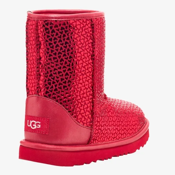 UGG Big Girls Classic II Gel Hearts Red