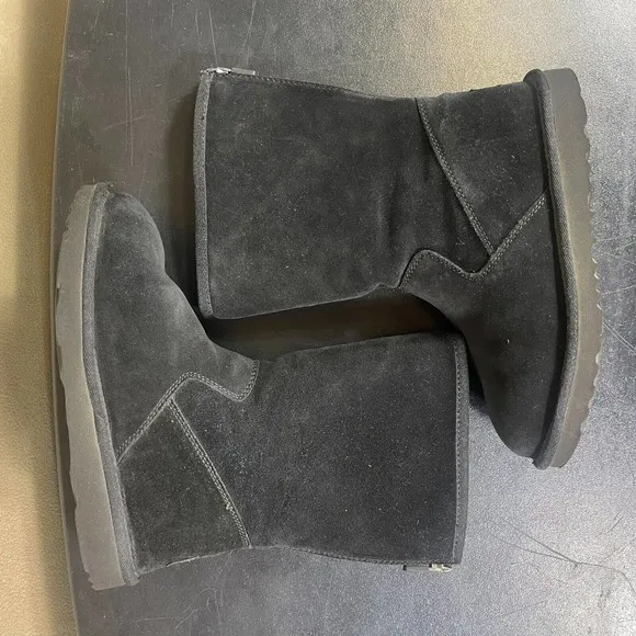 Ugg K Lil Sunshine II Boots Size 3 Leather Suede Ankle Wool Sole