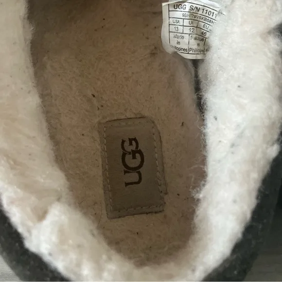 Ugg Mens ascot charcoal waterproof leather sheepskin lined moccasins shoes Sz 13