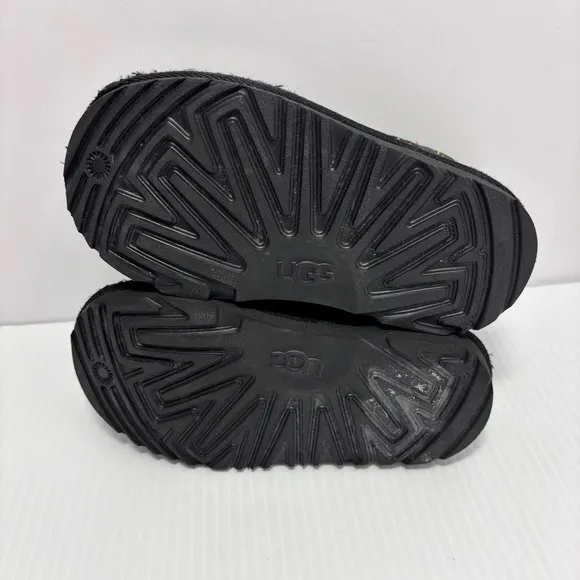 UGG NEUMEL II GRAPHIC STITCH BLACK SUEDE BOOTS SIZE 10 TODDLER