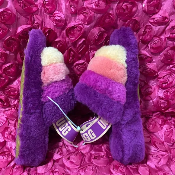 UGG WOMEN'S FLUFF YEAH SLIDE BERRYLICIOUS MULTI