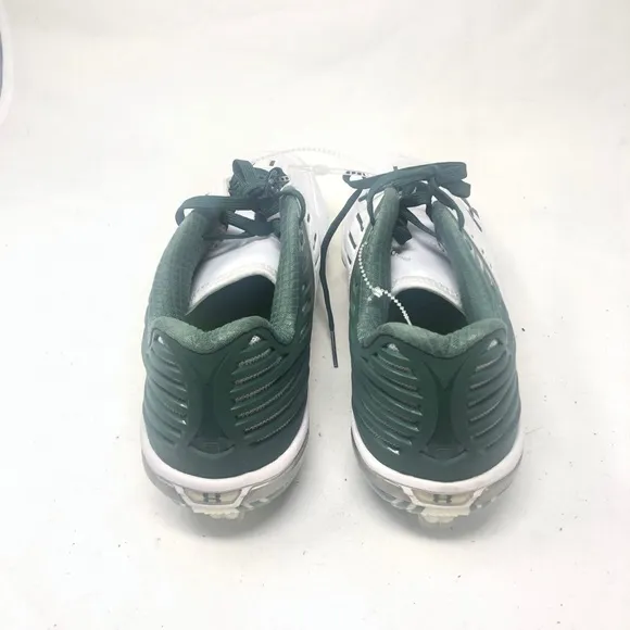Under armor men shoes sz 12.5 kleets NWT