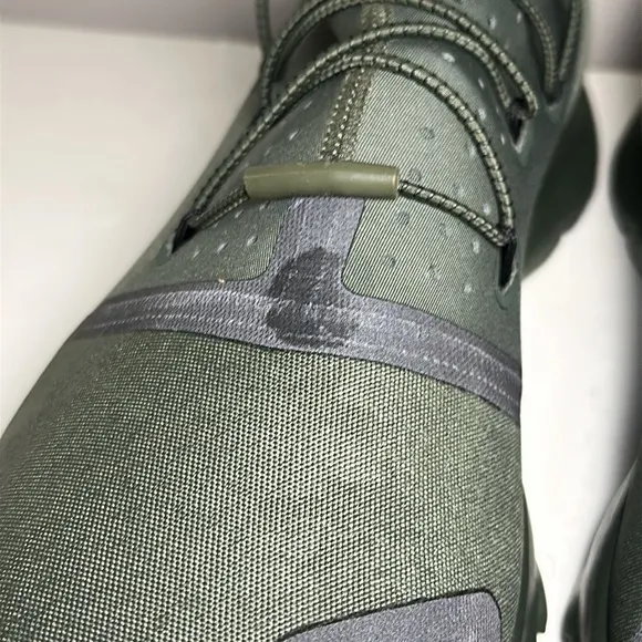 Under Armour drift 2 X camo RFLT downtown Green Athletic sneakers