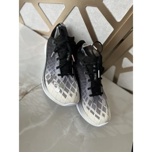 Under Armour Flow Velociti Elite 3026801 Running Sneakers Men sz 6.5 women sz 8