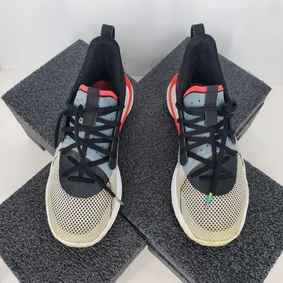 Under Armour Shoes 7 Youth 8.5 Women Hovr Curry 7 UNDRTD 3022113-100  Sneakers