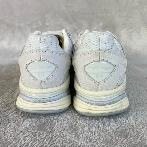 Under Armour UA Apparition Mens Shoes Sneakers Size 8.5 Women 10 White Suede NEW