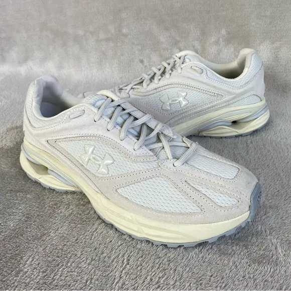 Under Armour UA Apparition Mens Shoes Sneakers Size 8.5 Women 10 White Suede NEW