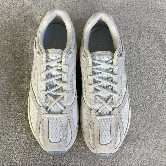 Under Armour UA Apparition Mens Shoes Sneakers Size 8.5 Women 10 White Suede NEW