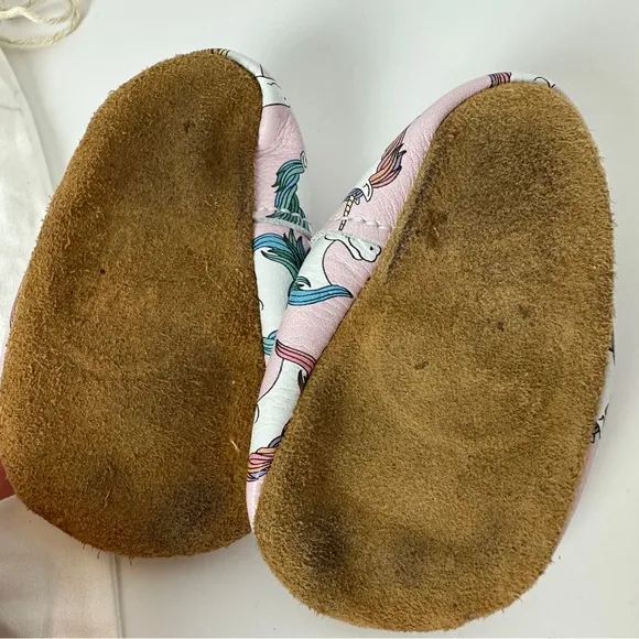 UNICORN 🦄 Mon Petit Shoes T-Straps Soft Soled Leather Baby Toddler Size 4‎ Pink