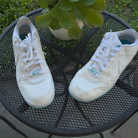 USED NIKE AIR SHOES 👟