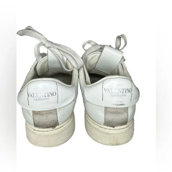 Valentino Garavani Women Logo  Calfskin VL7N Sneakers Size 38 with box