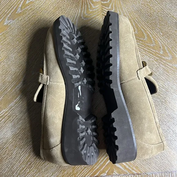 VANELI ZENKA LUG SOLE LOAFER SHOES IN TAUPE SUEDE 9.5
