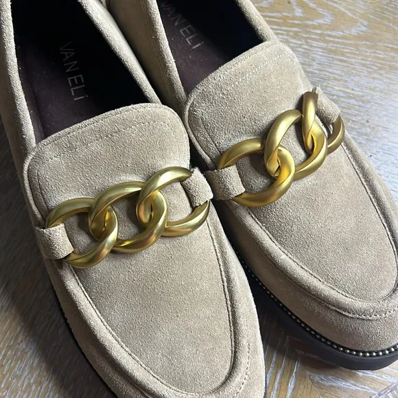 VANELI ZENKA LUG SOLE LOAFER SHOES IN TAUPE SUEDE 9.5