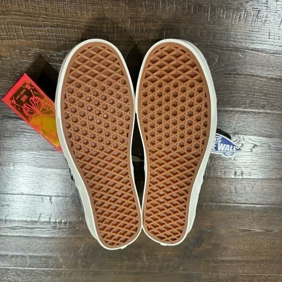 Vans Authentic 44 DX Sandy Liang Floral Gingham Sneaker Size 8.5 Women
