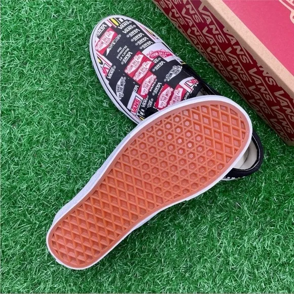 Vans Classic Slip On Label Mix