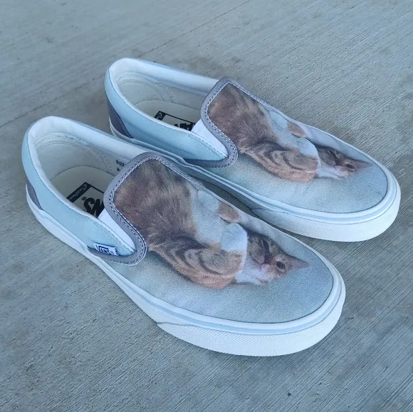 Vans customs cat sz 8 women