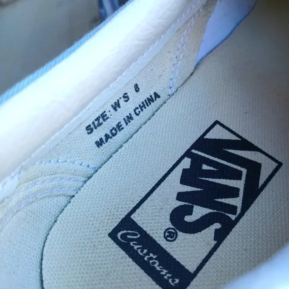Vans customs cat sz 8 women